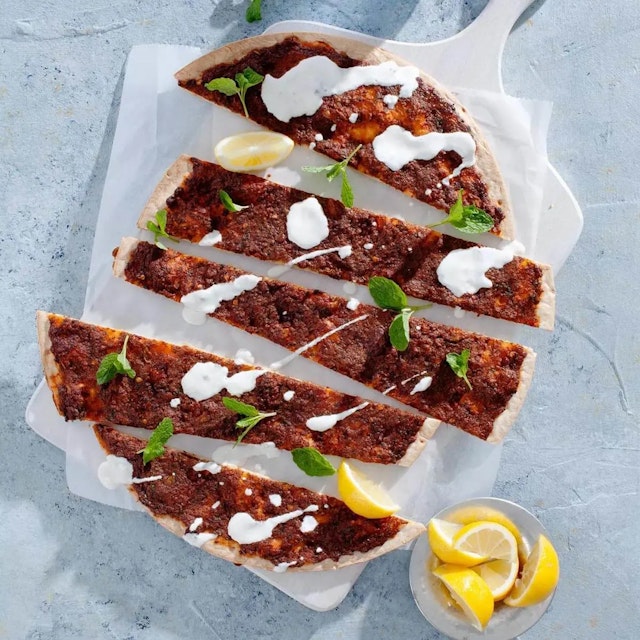 4582-Lahmacun-Pizza