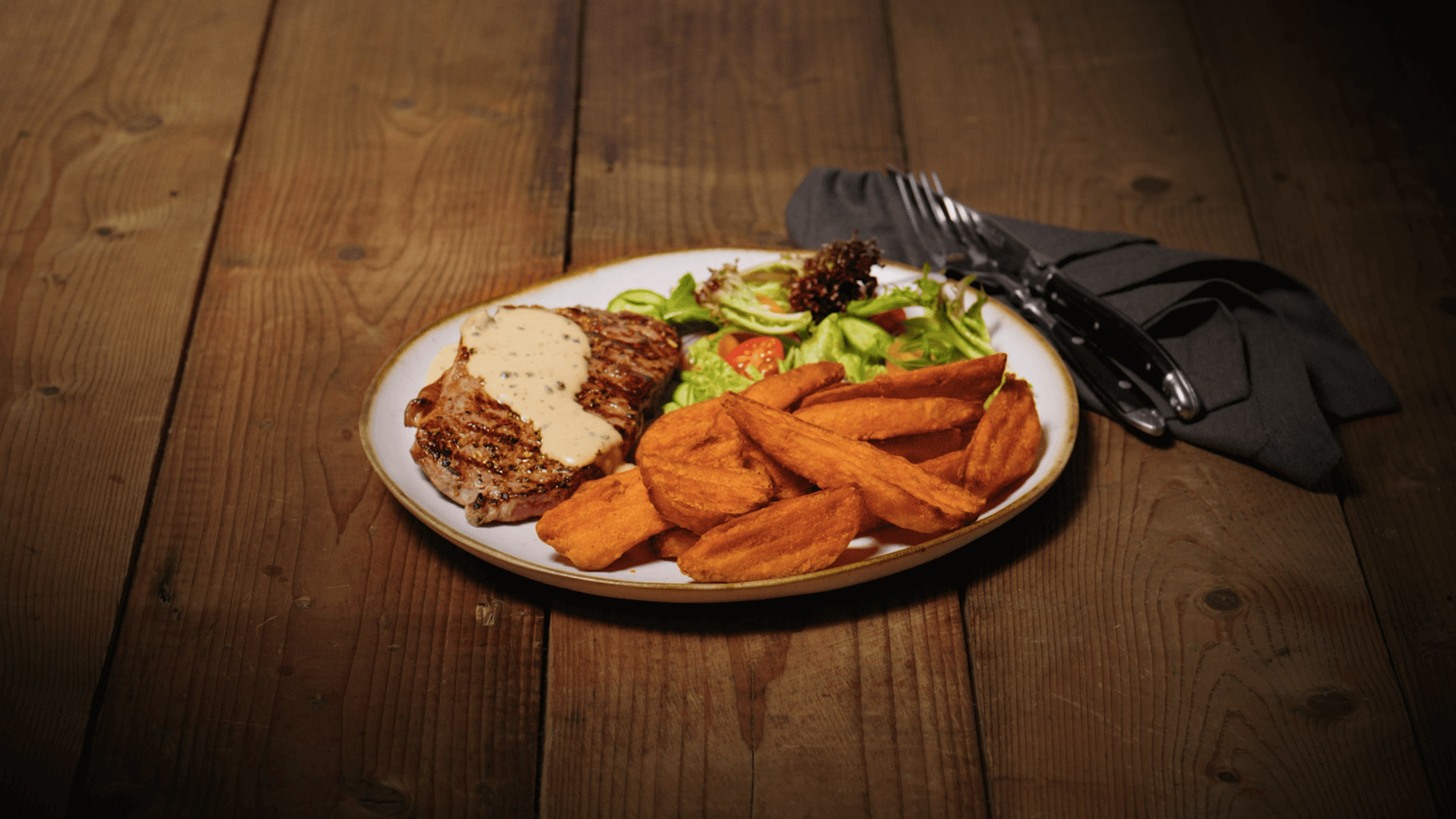 Sweet Potato Wedge With Steak