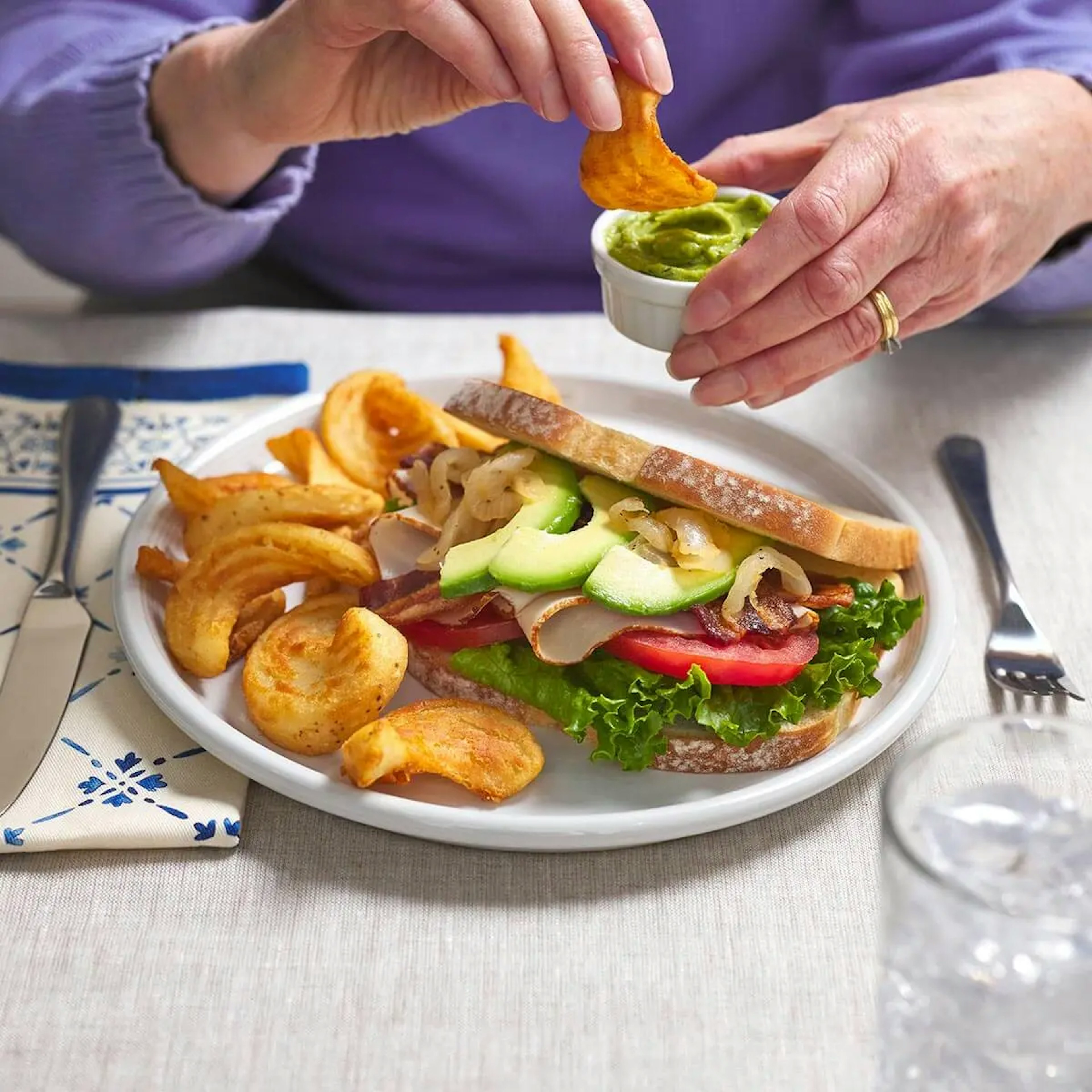 Food Station: Sandwich Bar for Senior Living