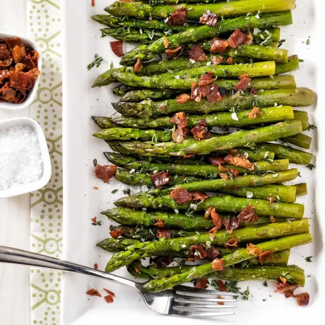 Roasted Asparagus with Thyme and Prosciutto Cracklings.jpg